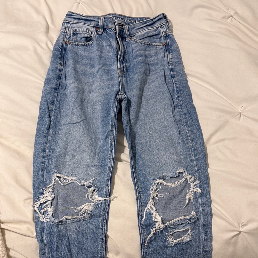 American Eagle Mom Jeans